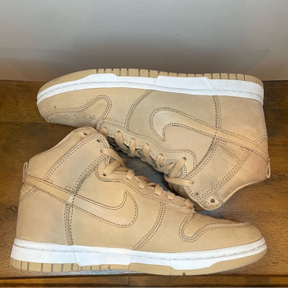 Nike | Dunk High Premium Shoes - Vachetta Tan ; Womens 5 - Picture 4 of 8